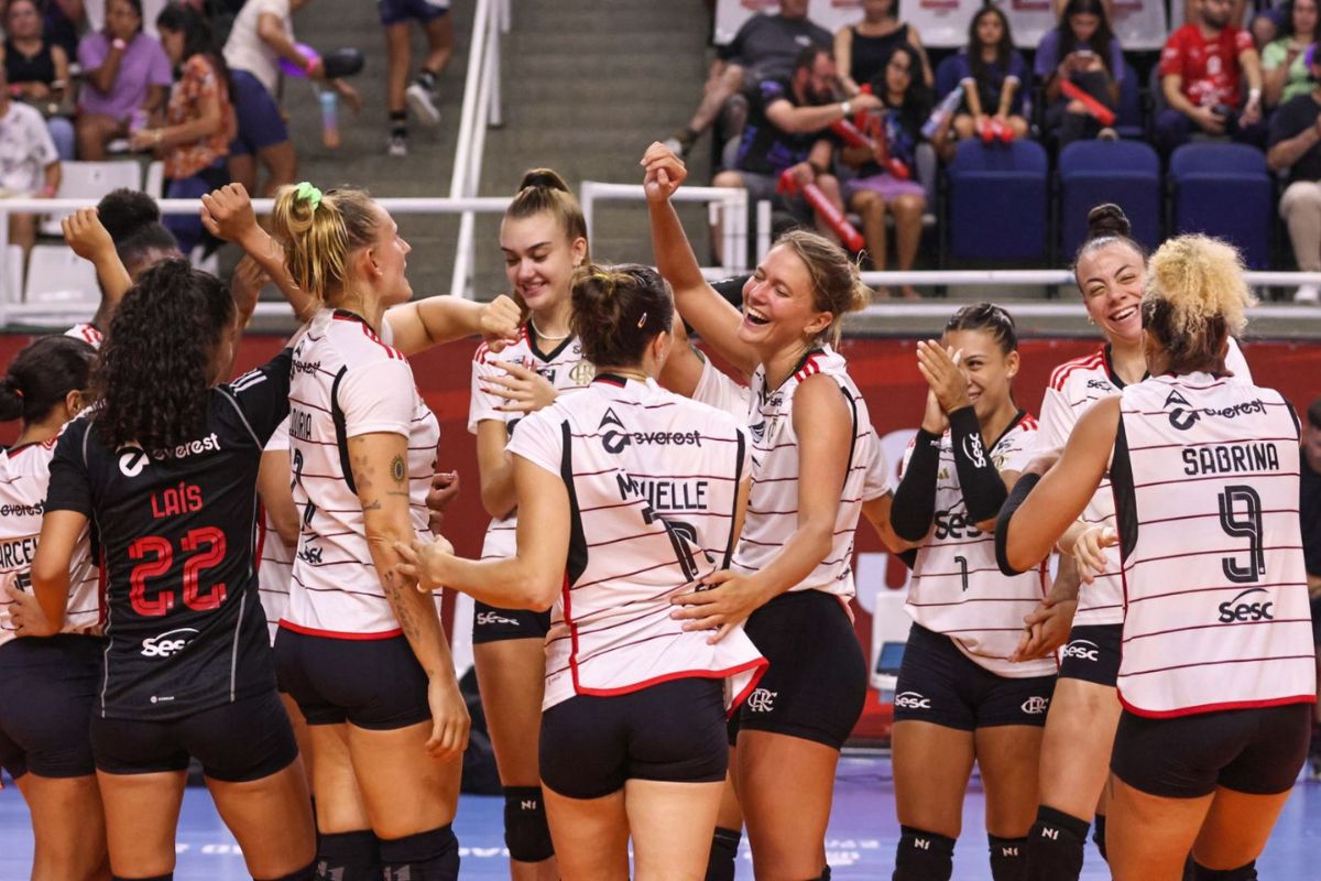 SESC FLAMENGO VENCE CLÁSSICO CONTRA O OSACO E TERMINA O ANO NA VICE-LIDERANÇA DA SUPERLIGA